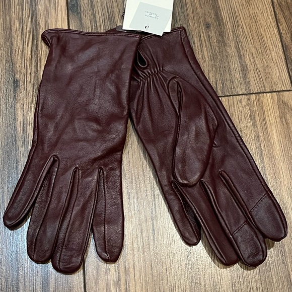 A New Day Burgundy Leather Gloves - Picture 1 of 4